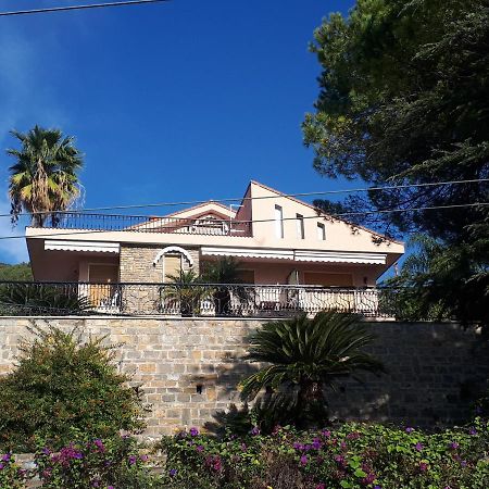דירות אוספדלטי Rifugio Societa Semplice מראה חיצוני תמונה